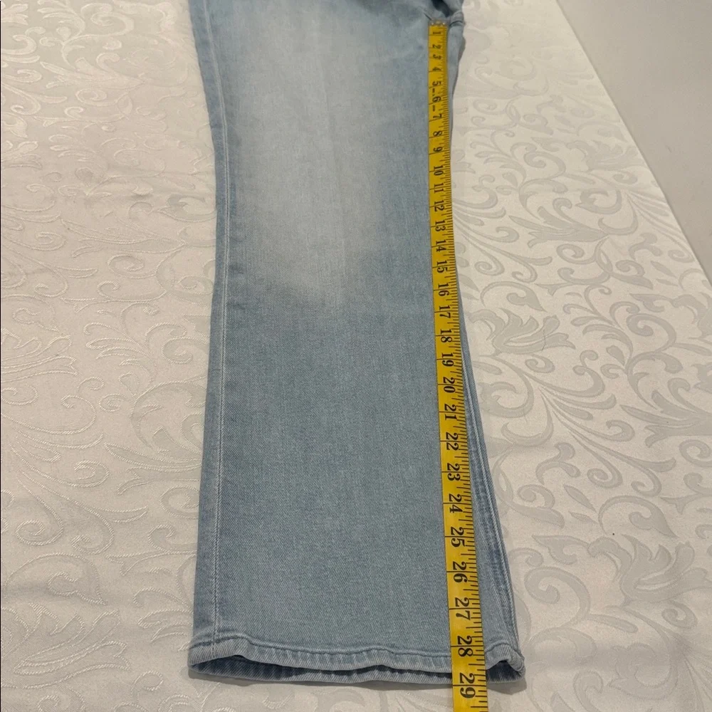 MOTHER Light Blue Ankle Jeans. Size 32 - Picture 15 of 16